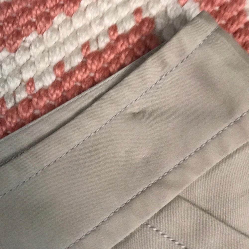 Banana Republic Khaki Skirt - Picture 3 of 5